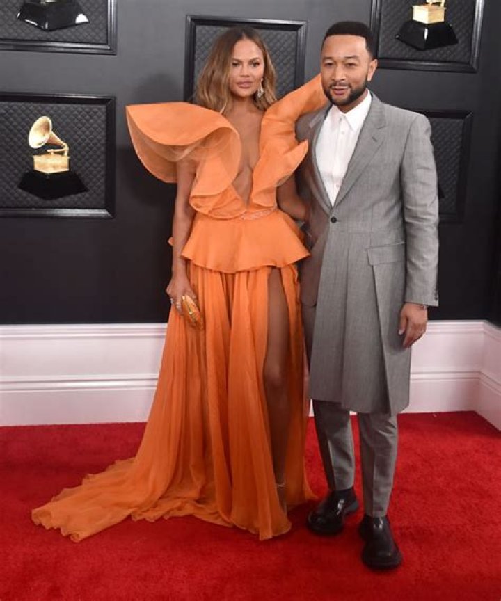 Chrissy Teigen Gets ‘Scolded’ After Accidentally Spoiling John Legend’s Inauguration Performance