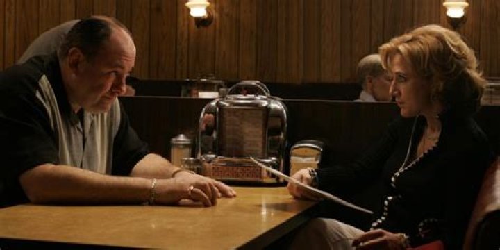 Did Tony Soprano Die In ‘The Sopranos’ Finale? — David Chase Speaks – Hollywood Life