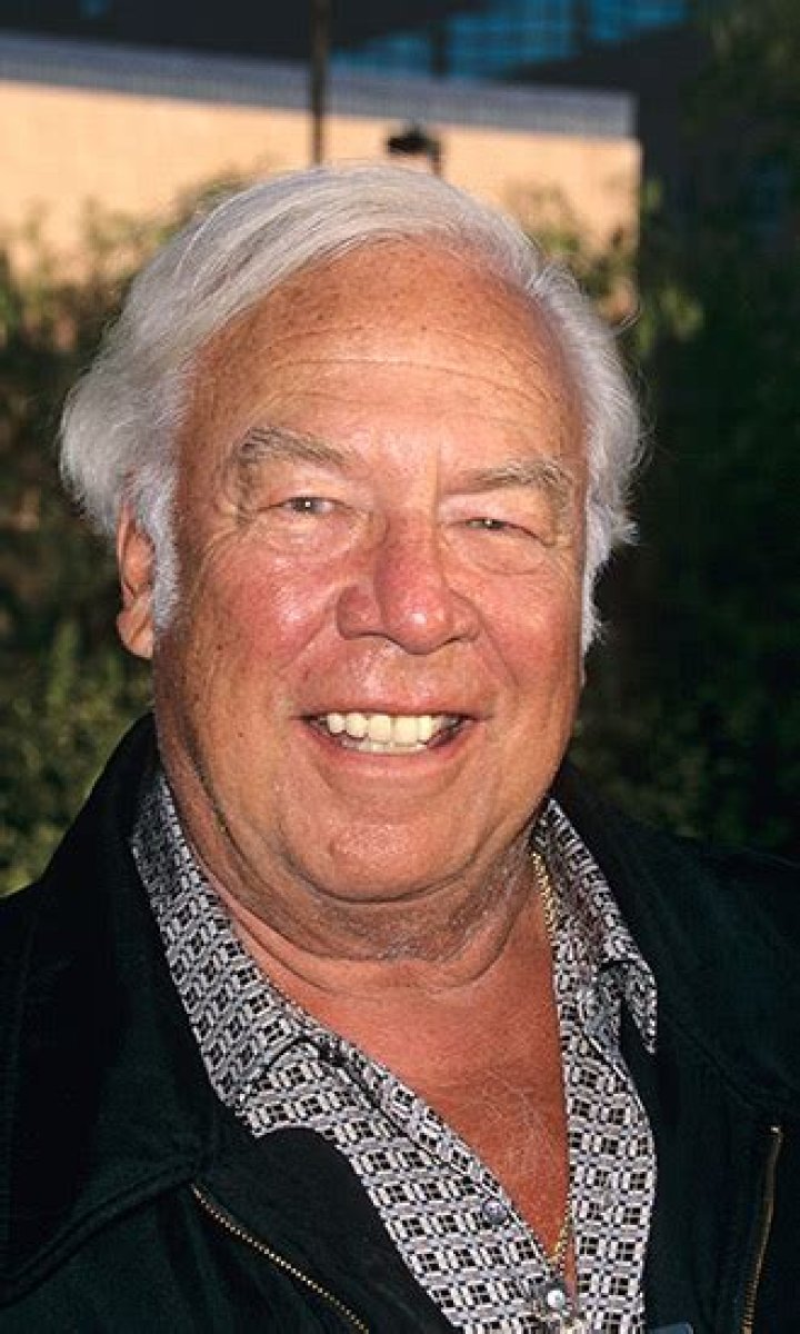 George Kennedy Celebrity Profile – Hollywood Life