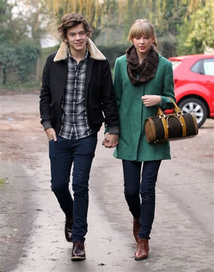 Harry Styles Talks New Song ‘Daylight’ & Ex Taylor Swift’s Song – Hollywood Life