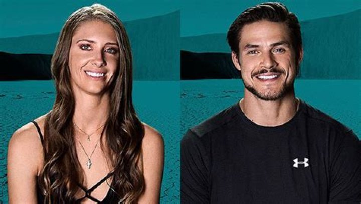 Jenna On Zach Relationship – She Defends Their Love – Hollywood Life