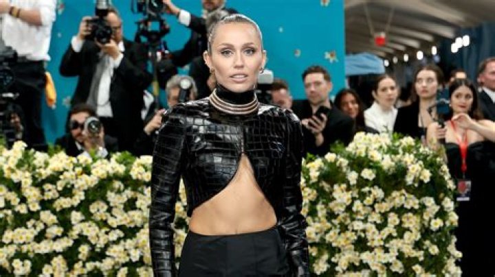 Miley Cyrus Reveals Whether She Was ‘Kidding’ or Not About Having No Underwear at the Grammys