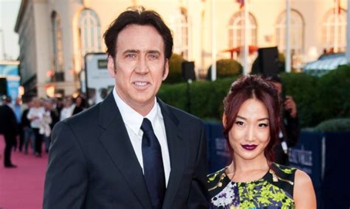 Reunites With Ex After Divorcing Wife No. 4 – Hollywood Life