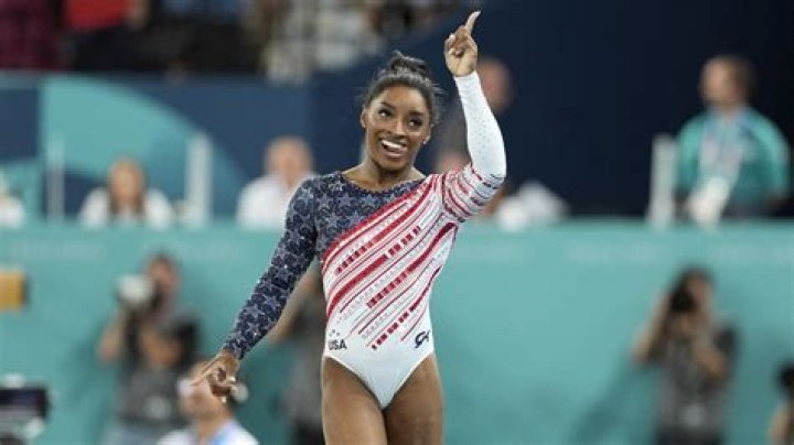 Simone Biles Shows Off Diamond Chest Piercing In New Pic – Hollywood Life