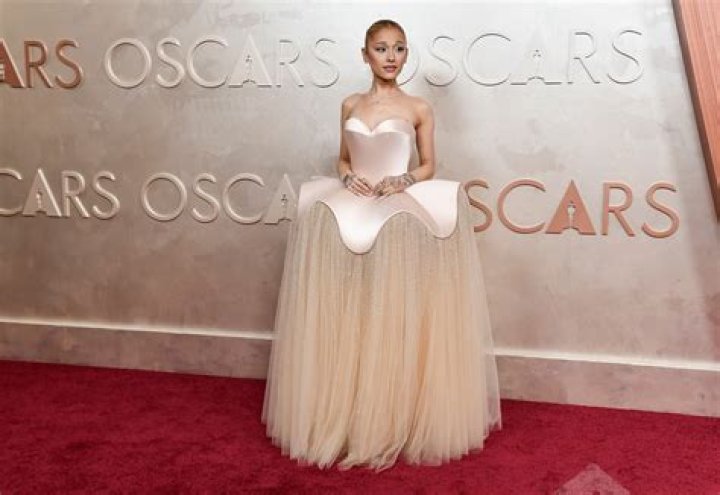 Worst Dressed At The 2016 Met Ball — See The Red Carpet’s Biggest Fails